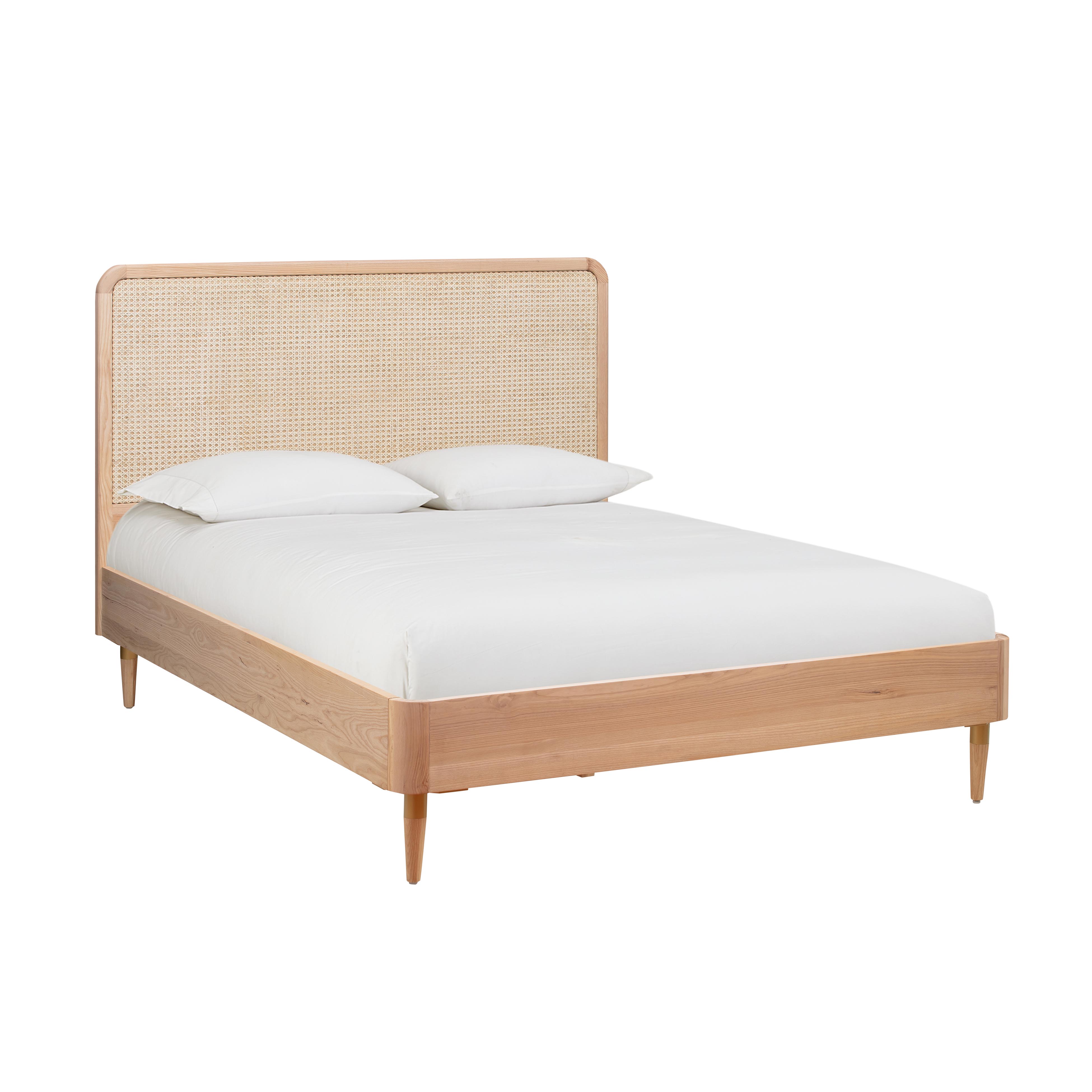 image of Carmen Cane Bed in Queen with sku:TOV-B44158